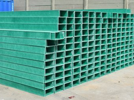 100*50玻璃鋼電纜橋架多少錢一米？