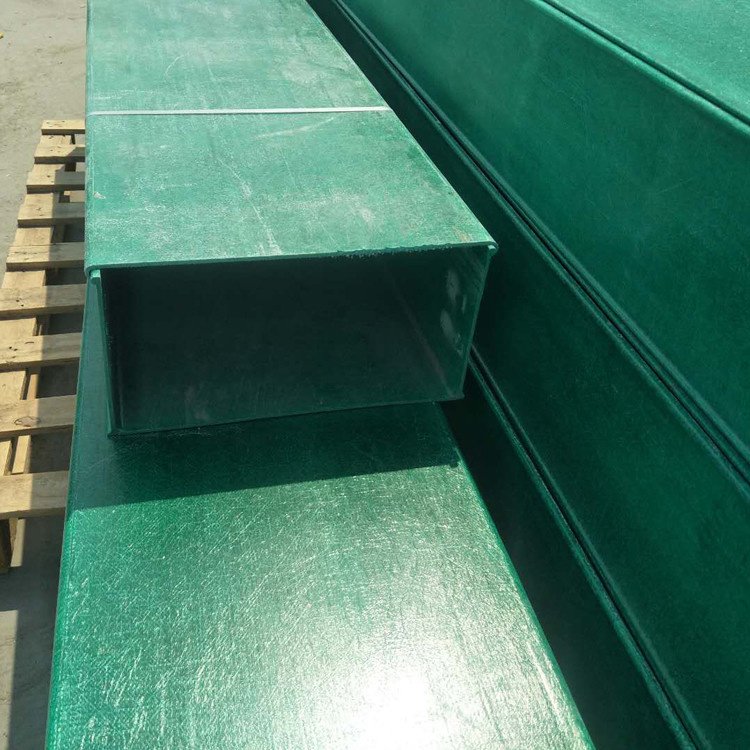 中國鐵路哪些地方應(yīng)用了玻璃鋼制品？