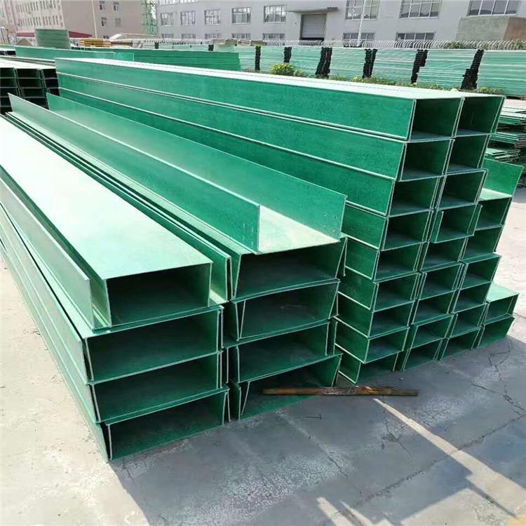 玻璃鋼橋架屬于絕緣材料，為什么要接地？