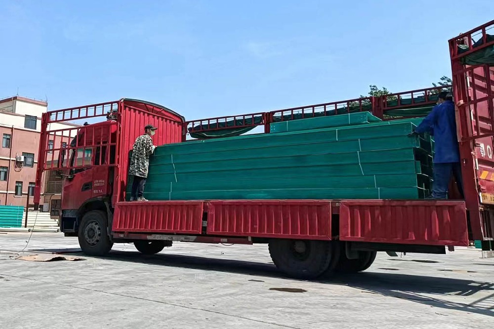 玻璃鋼橋架厚度如何選擇？